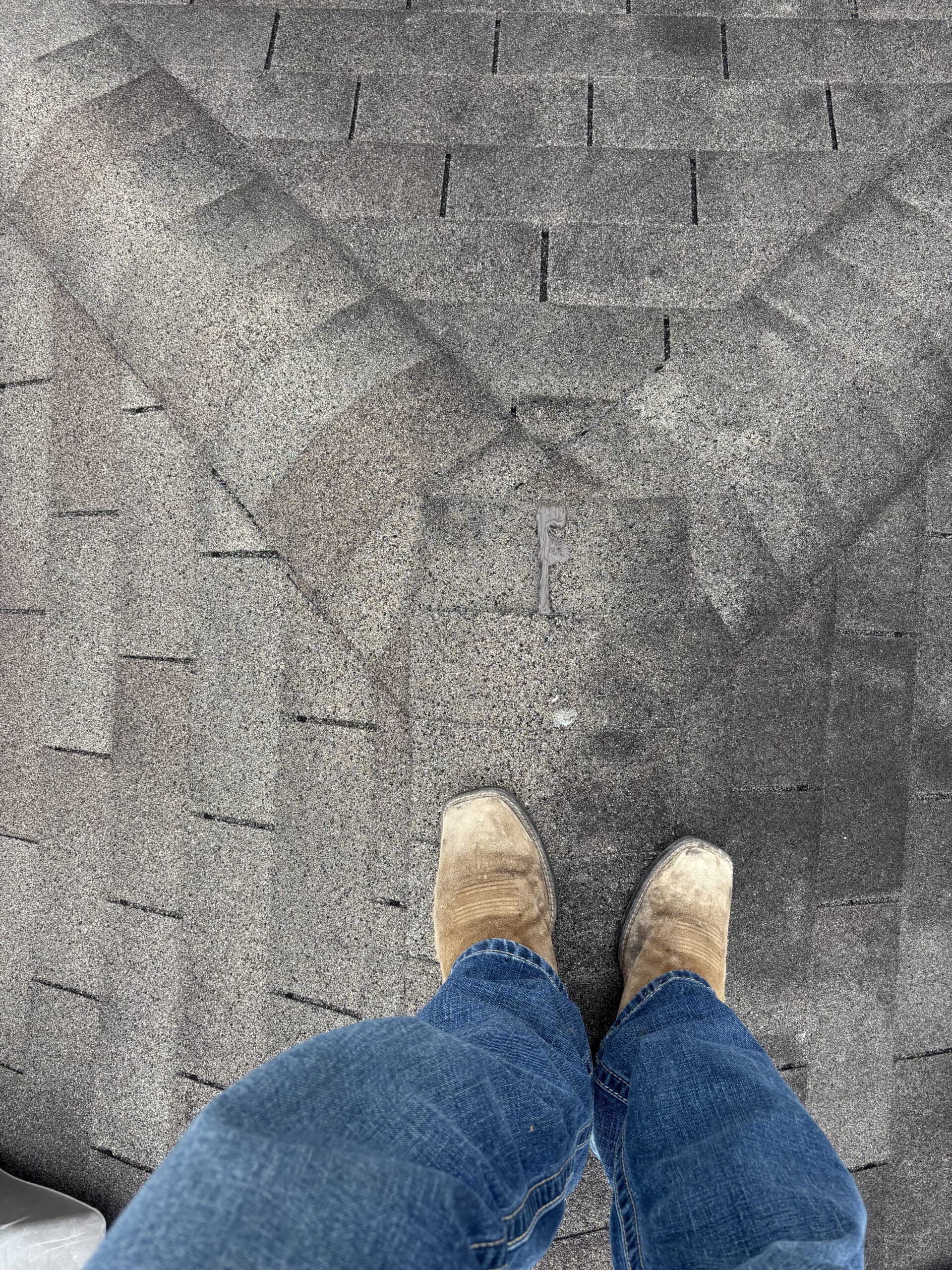Emergency roof tarping after roof damage in Richmond Texas